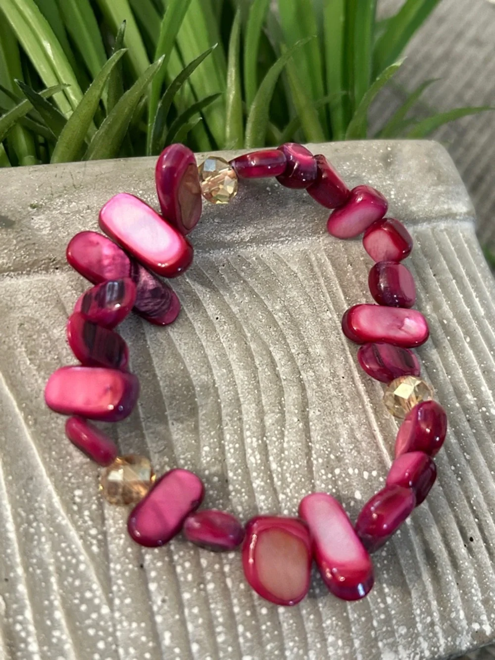 Elegant Pink Shell Bead Stretch Bracelet beachy vibes